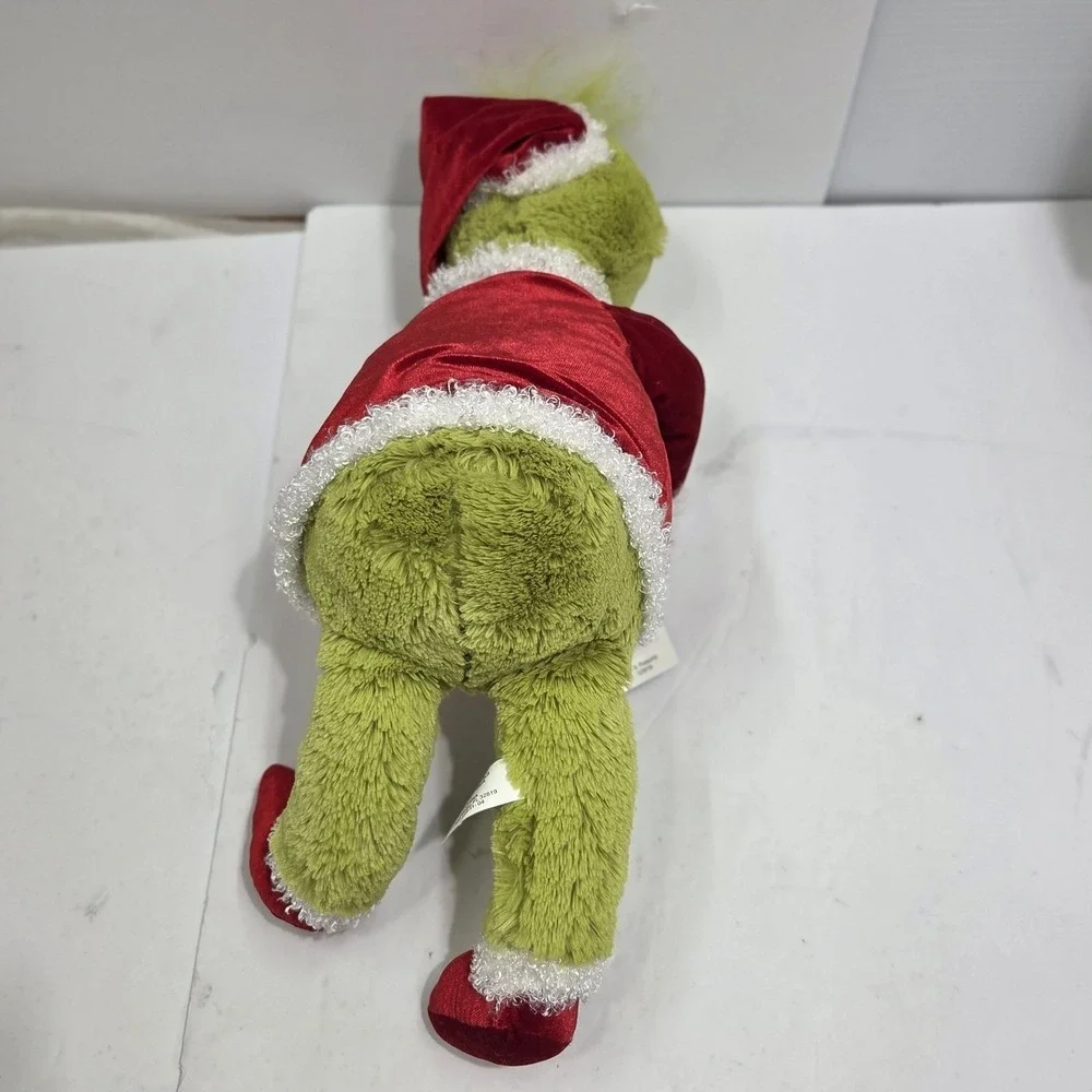 VTG 2004 Universal‎ Studios Dr Seuss Grinchmas Santa Plush Holding Max 18